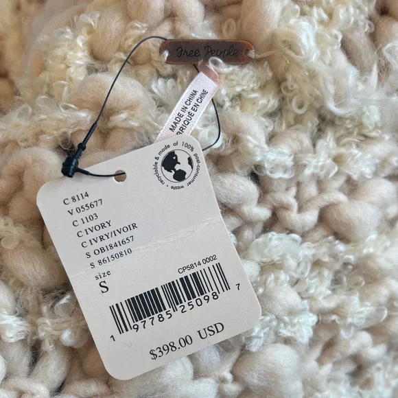 Free People Curly Q Cardigan size Small Chunky Knit Cream color NWT - Picture 4 of 4